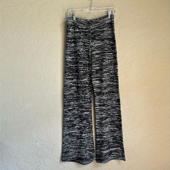 A by Anthropologie knitted wide leg pant size Medium black‎ pant stretchy - Picture 1 of 5